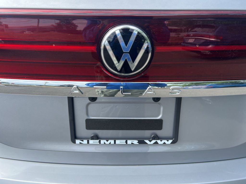 New 2026 Volkswagen Atlas SEL Premium R-Line image 10