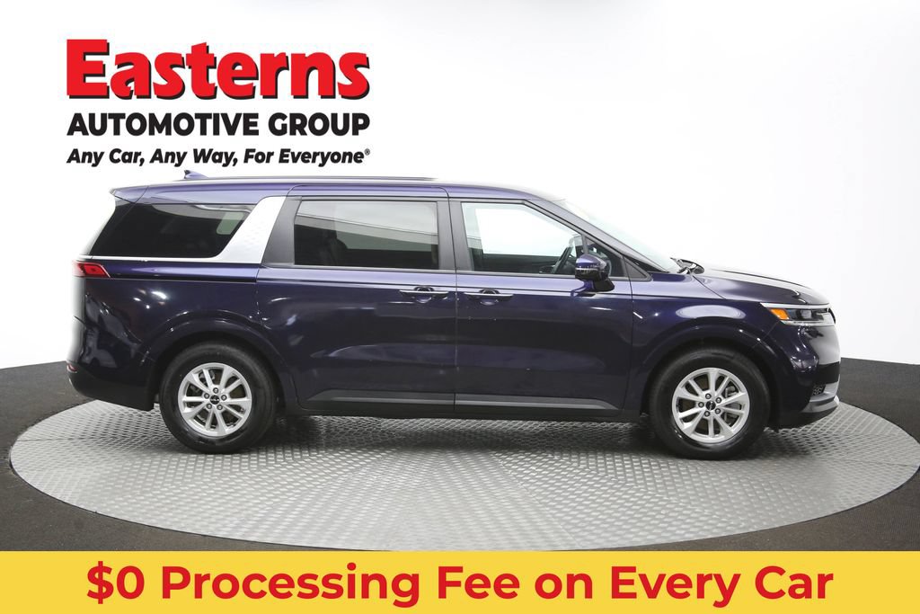 Used 2024 Kia Carnival LX FWD image 47