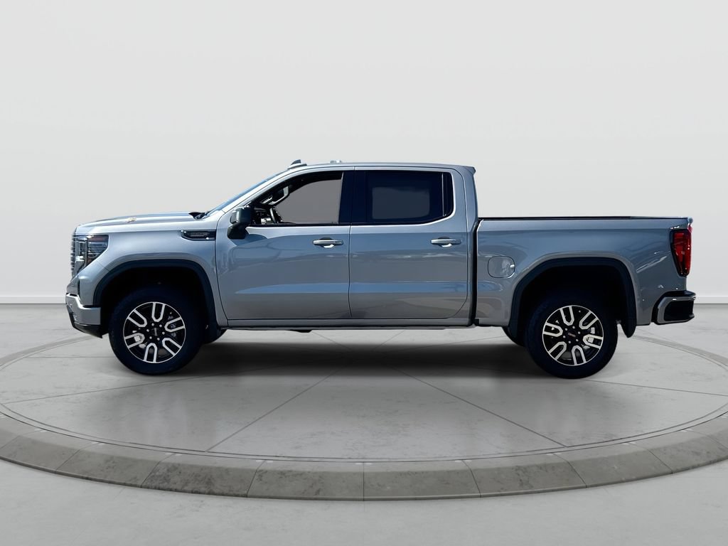 Used 2025 GMC Sierra 1500 AT4 w/ Technology Package AWD/4WD image 5