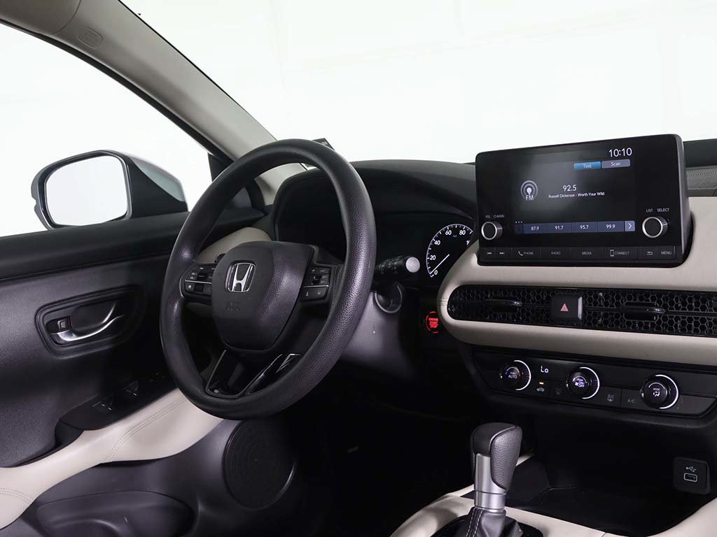 Used 2024 Honda HR-V LX image 23
