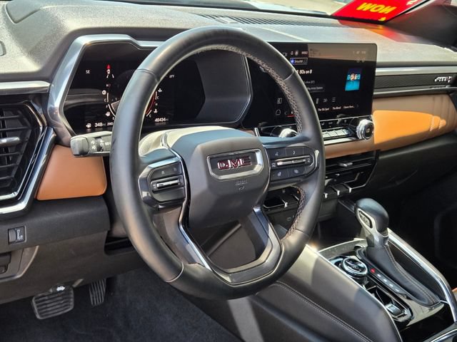 Certified 2023 GMC Canyon AT4 w/ AT4 Premium Package AWD/4WD image 18