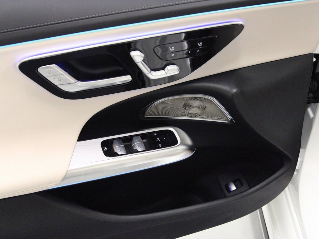 New 2026 Mercedes-Benz E 350 4MATIC Sedan image 14