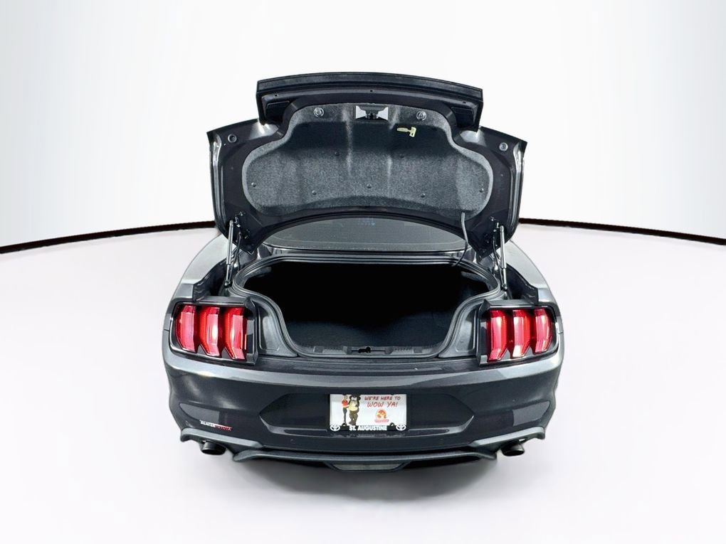 Used 2022 Ford Mustang Premium RWD image 26