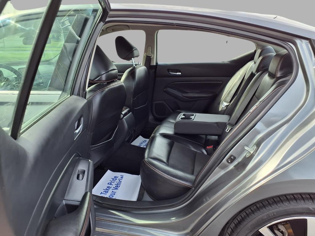 Used 2020 Nissan Altima 2.5 SR image 26