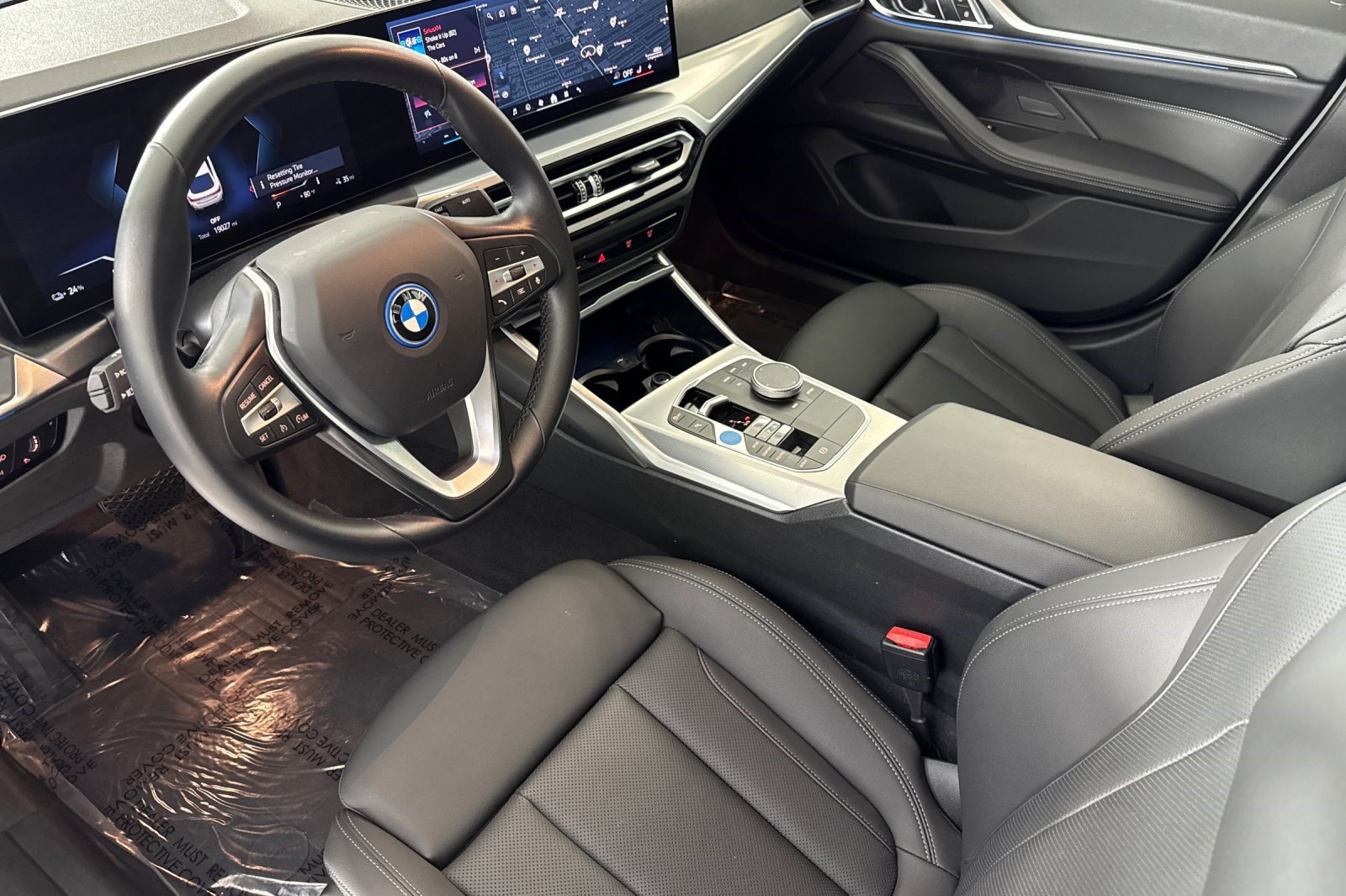 Certified 2024 BMW i4 eDrive35 w/ Convenience Package RWD image 4