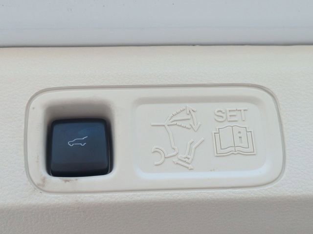 Used 2022 Lincoln Navigator Black Label image 37