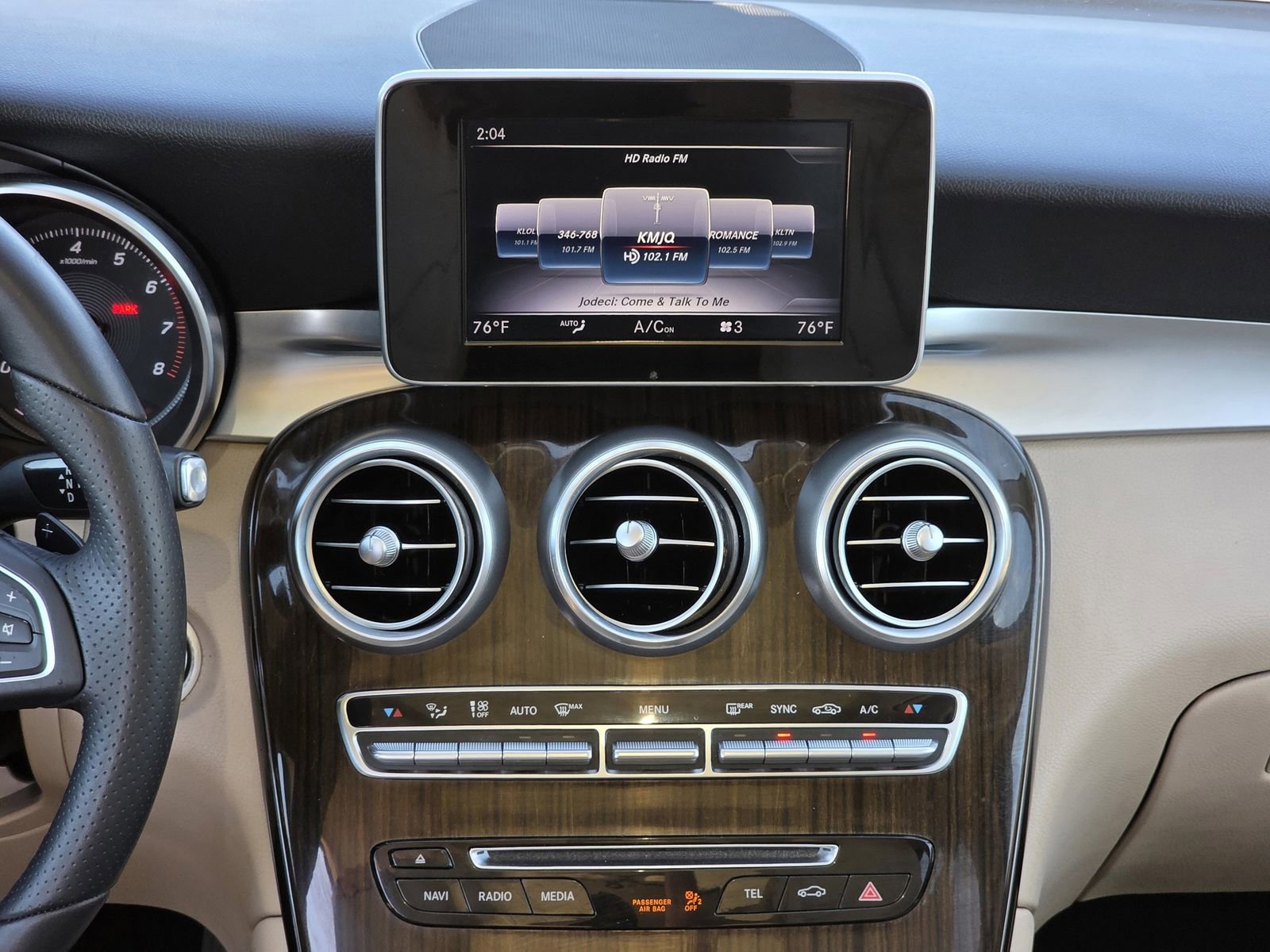 Used 2018 Mercedes-Benz GLC 300 image 21