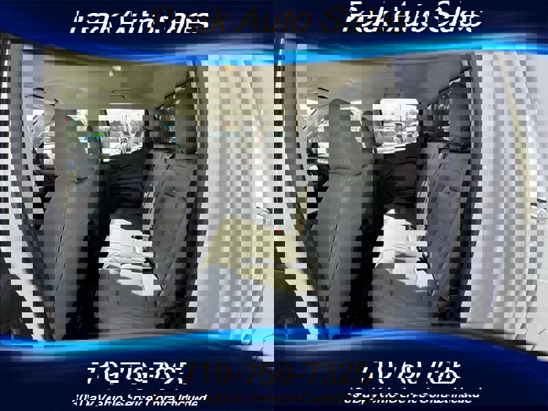 Used 2021 Chevrolet Colorado W/T w/ WT Convenience Package image 28