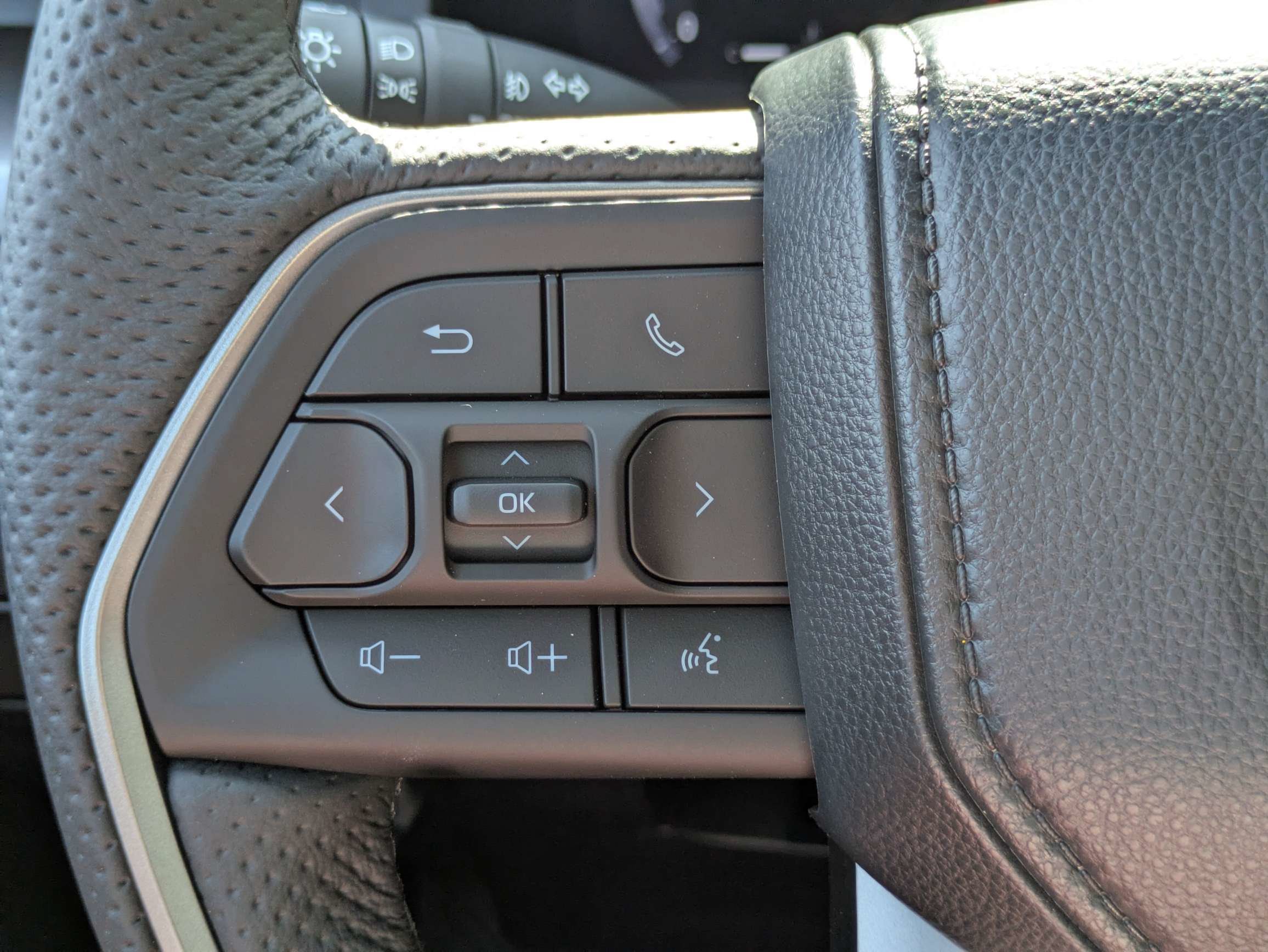 New 2026 Toyota Tacoma TRD Sport AWD/4WD image 25
