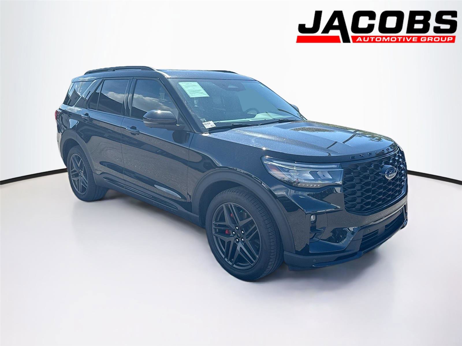 Used 2025 Ford Explorer ST image 1