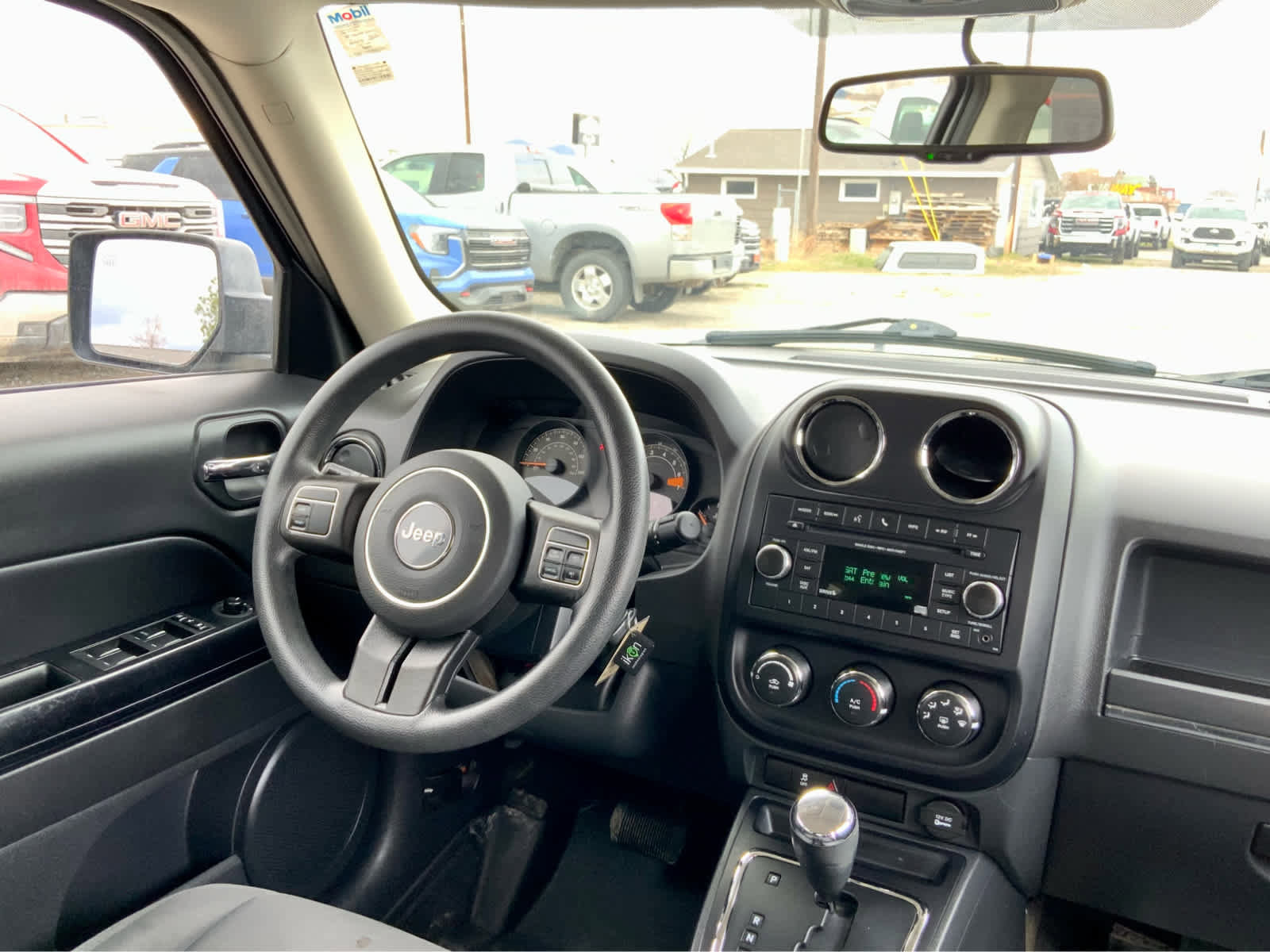 Used 2016 Jeep Patriot Sport w/ Power Value Group AWD/4WD image 35