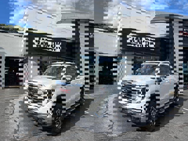 New 2026 GMC Sierra 1500 SLE w/ X31 Off-Road Package image 1