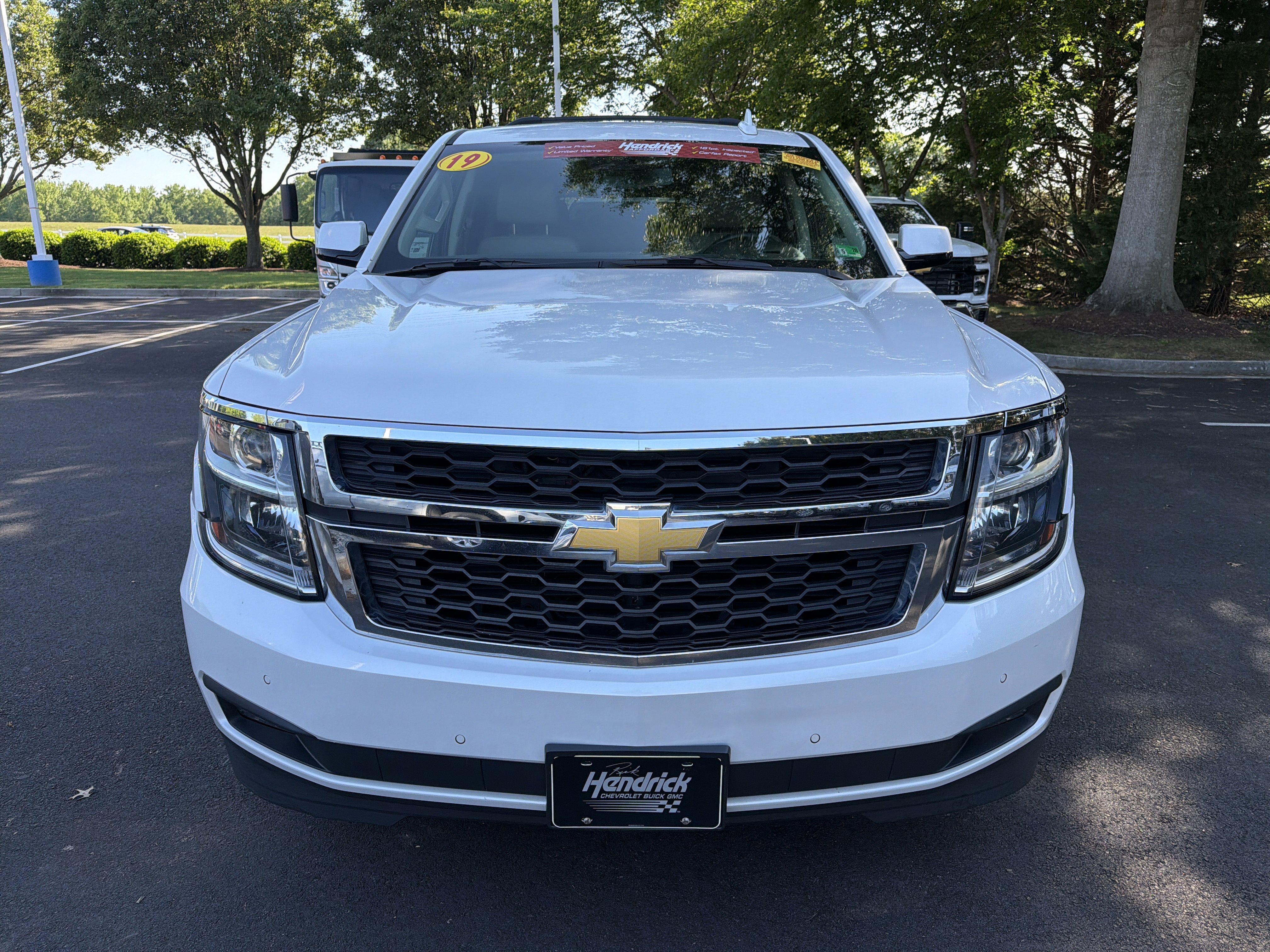 Used 2019 Chevrolet Suburban LT AWD/4WD image 3