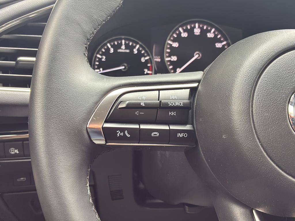 Used 2025 MAZDA MAZDA3 s FWD image 34