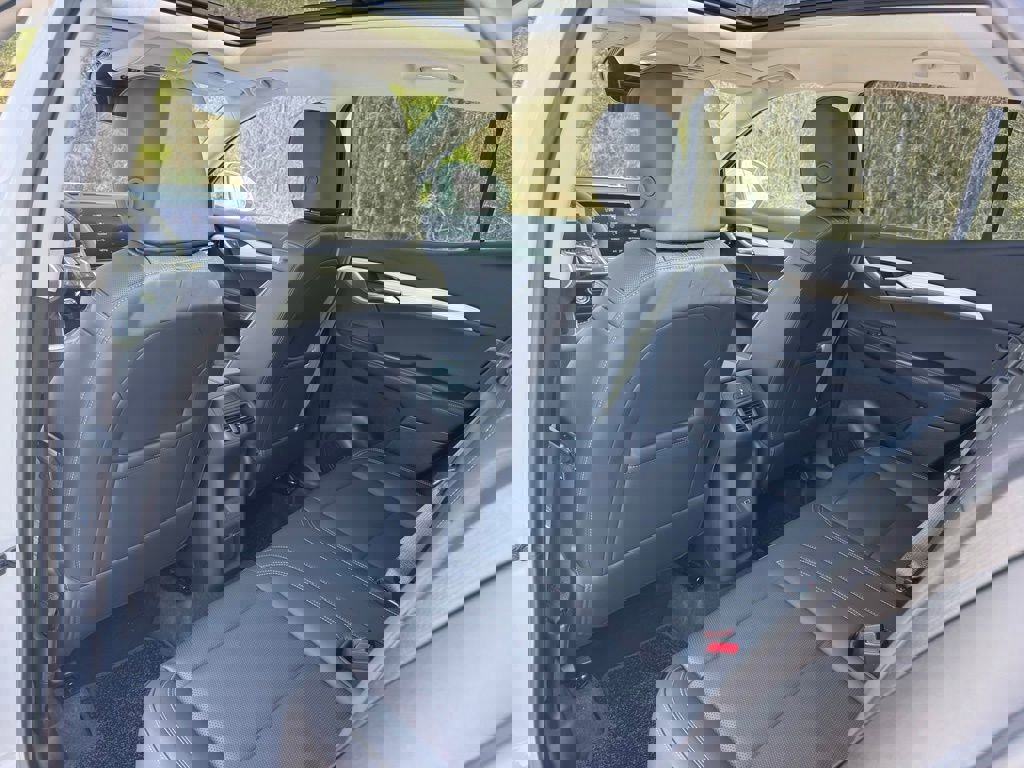 New 2026 Buick Envision Avenir image 23