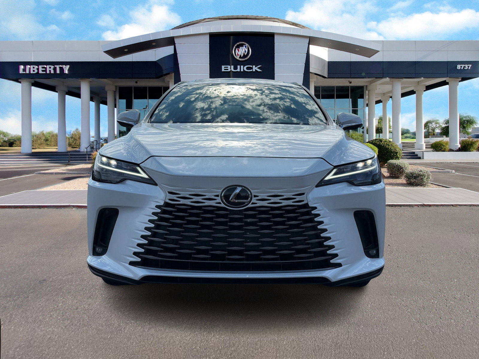 Used 2024 Lexus RX 350 FWD image 8