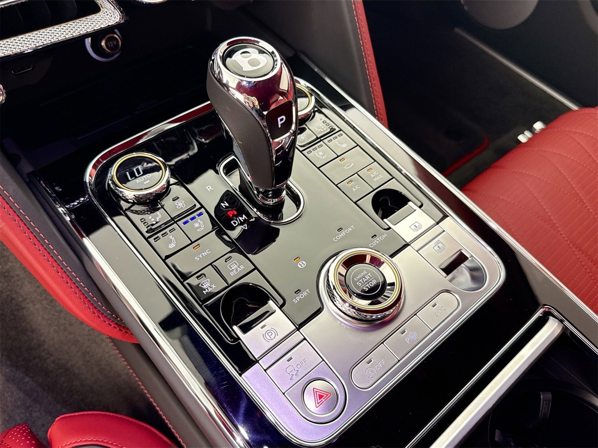 Used 2023 Bentley Flying Spur W12 image 15