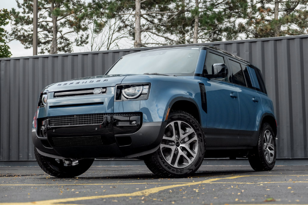 New 2026 Land Rover Defender 110 S AWD/4WD image 1