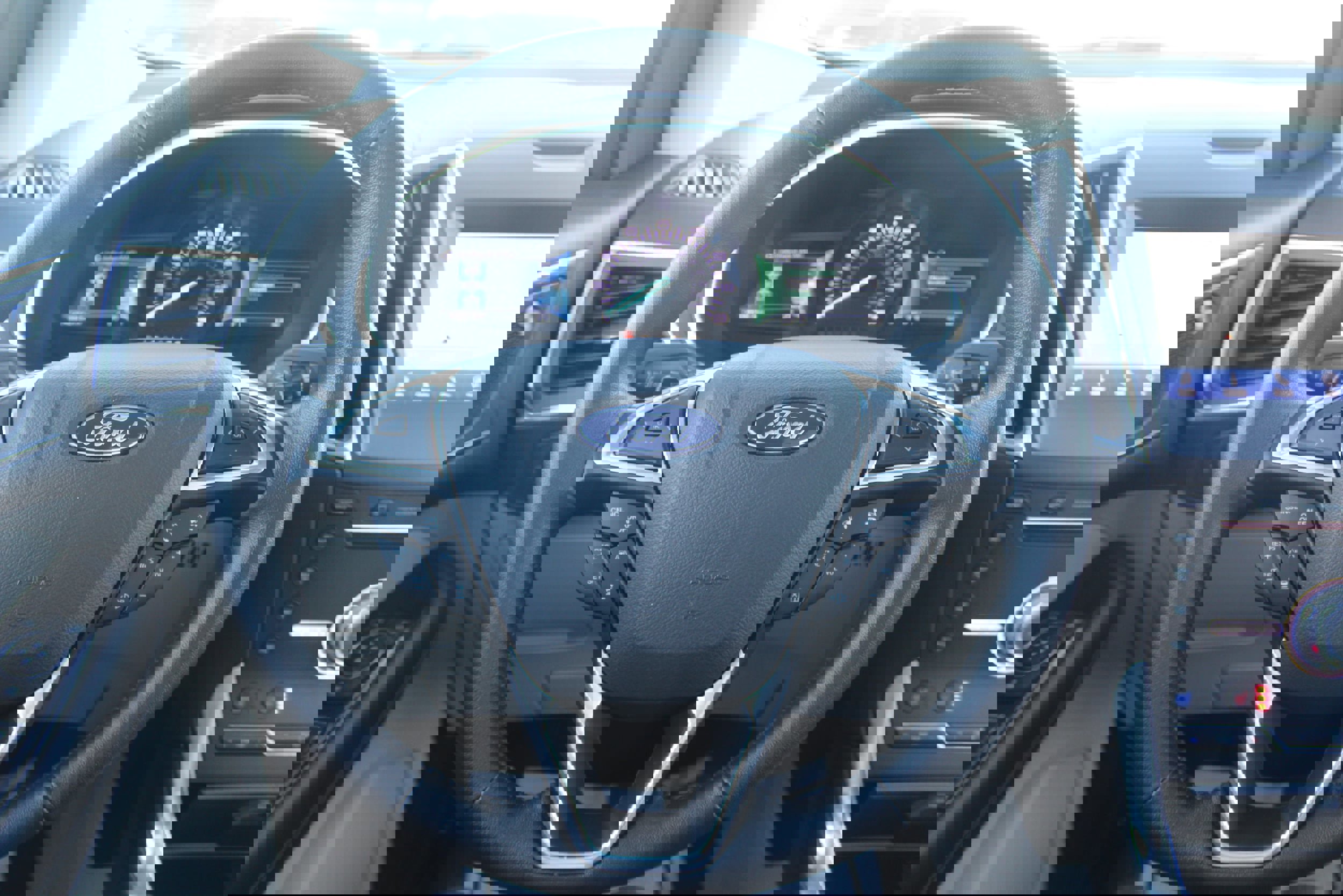 Used 2019 Ford Edge Titanium w/ Equipment Group 301A image 9