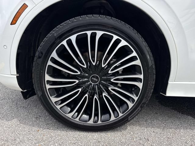 Used 2021 Lincoln Aviator Black Label w/ Dynamic Handling Package AWD/4WD image 9