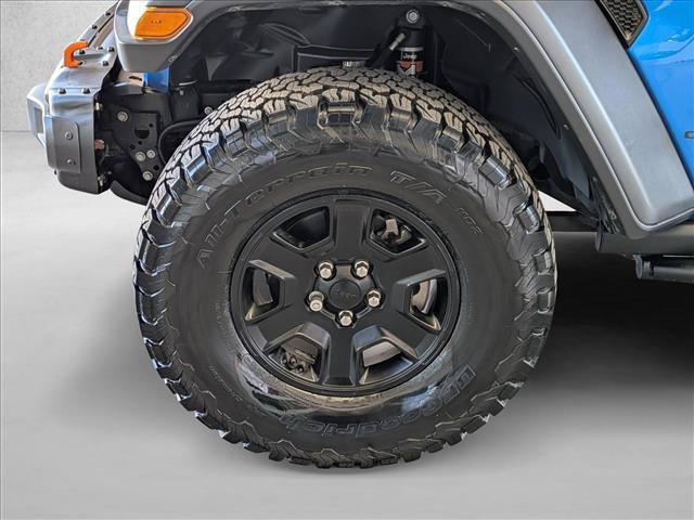 Used 2020 Jeep Gladiator Mojave w/ LED Lighting Group AWD/4WD image 29