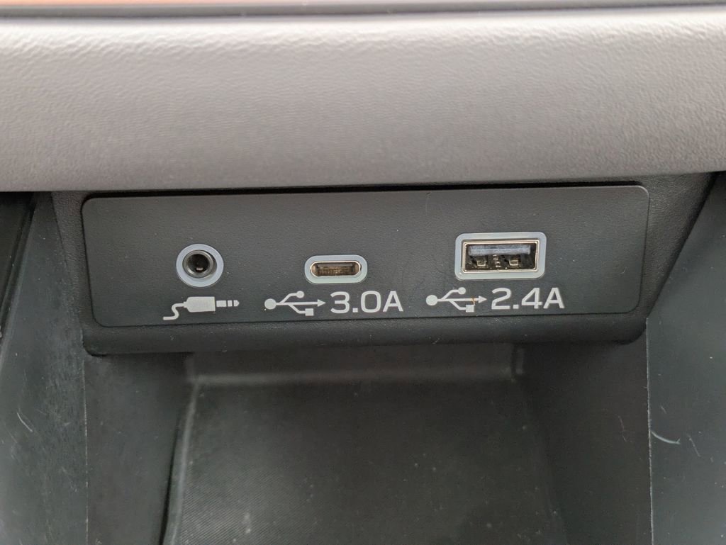 Used 2025 Subaru Outback Limited w/ Popular Package #2 image 30