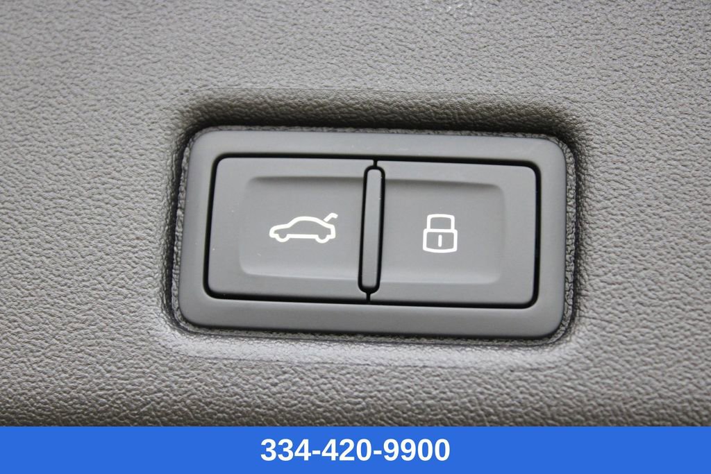 New 2025 Audi Q5 Premium Plus image 30