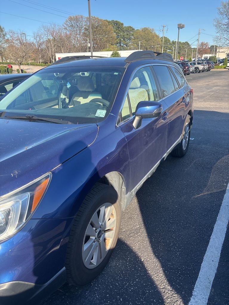 Used 2017 Subaru Outback 2.5i Premium image 1