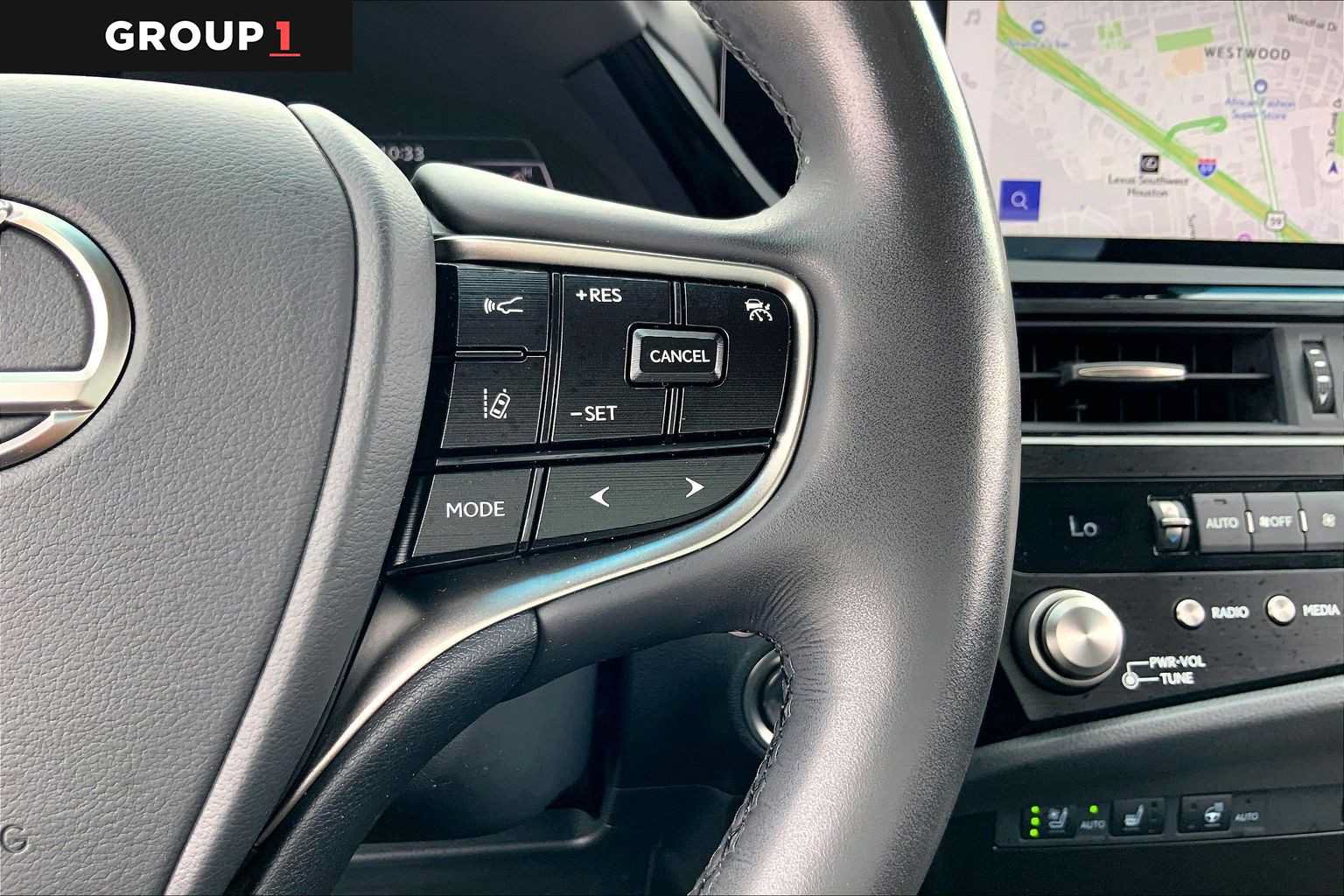 Used 2024 Lexus ES 350 w/ Premium Package FWD image 24