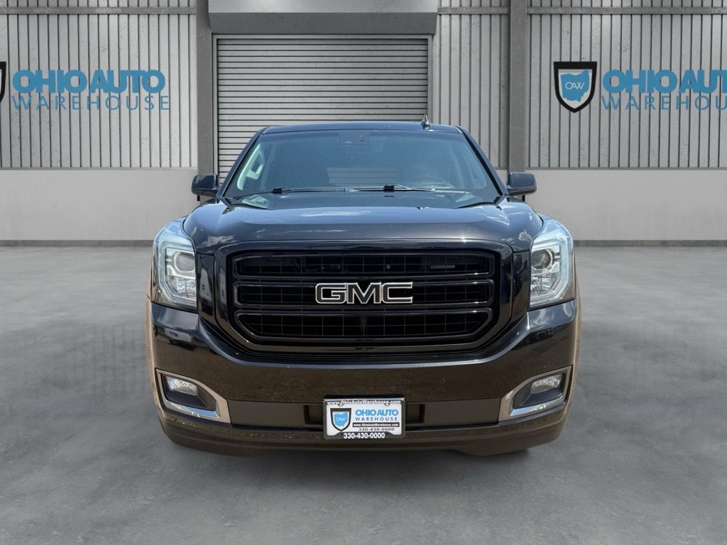 Used 2019 GMC Yukon SLT w/ Graphite Performance Edition AWD/4WD image 2