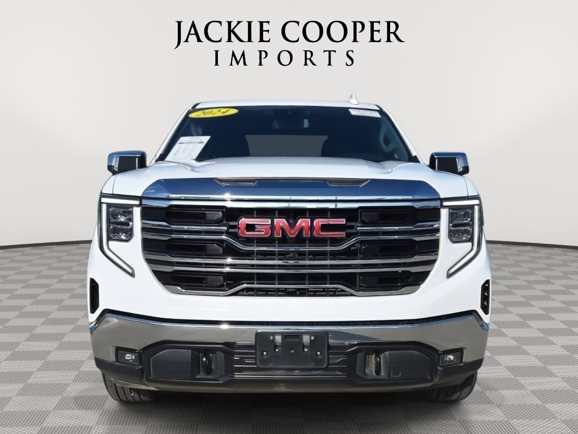 Used 2024 GMC Sierra 1500 SLT AWD/4WD image 8
