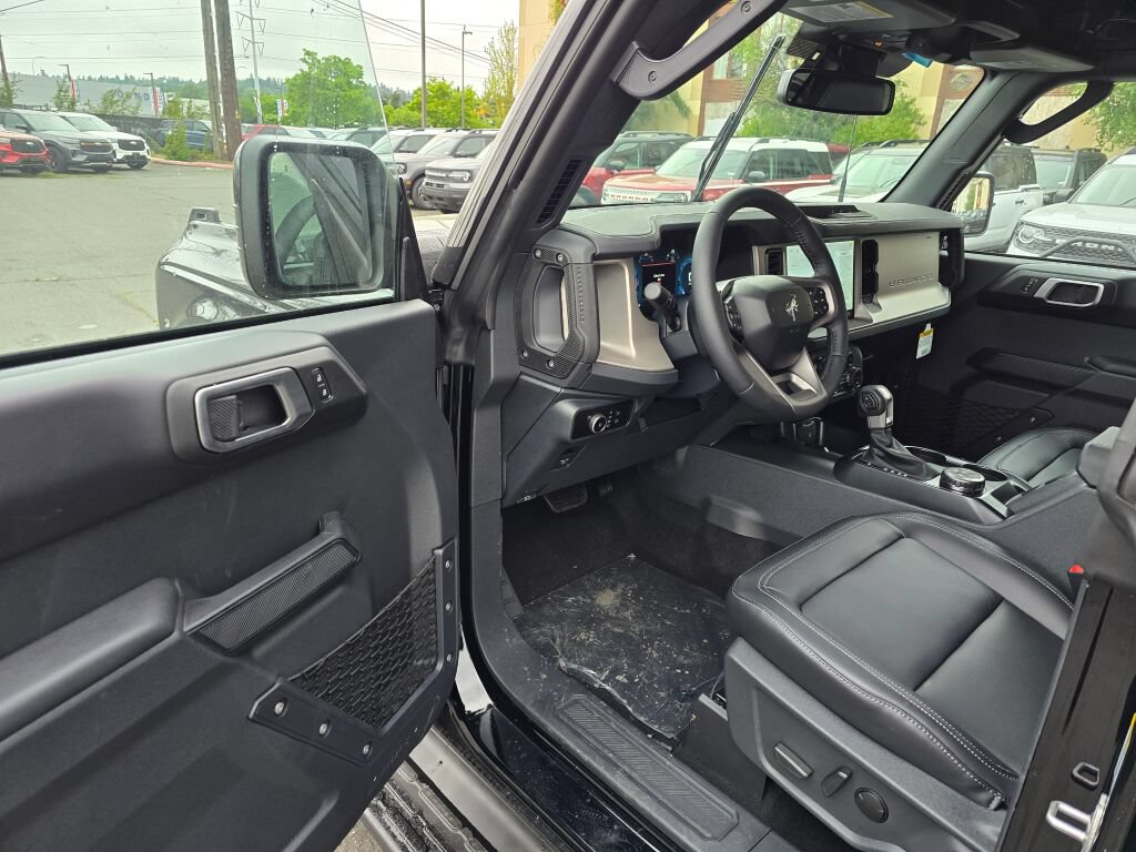 New 2026 Ford Bronco Outer Banks AWD/4WD image 16