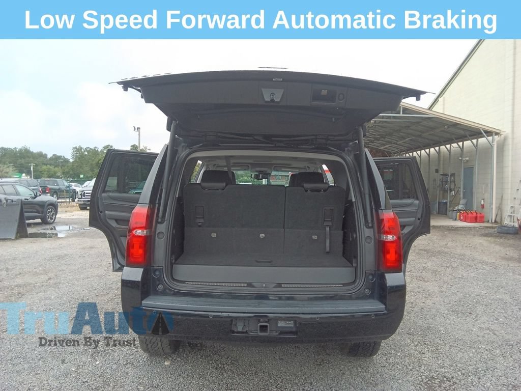 Used 2018 Chevrolet Tahoe LT w/ LT Midnight Edition AWD/4WD image 16