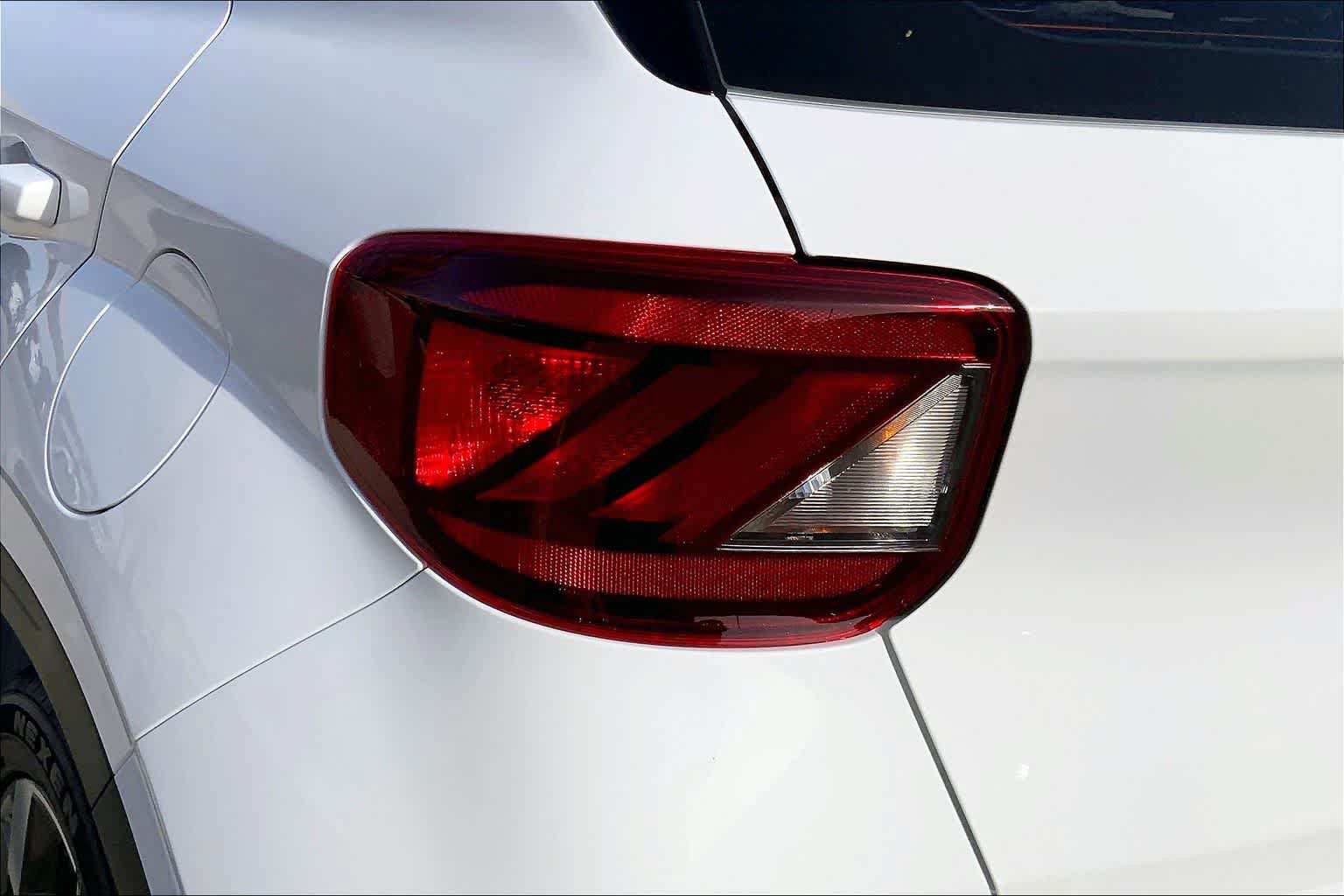 New 2026 Hyundai Venue SEL FWD image 14