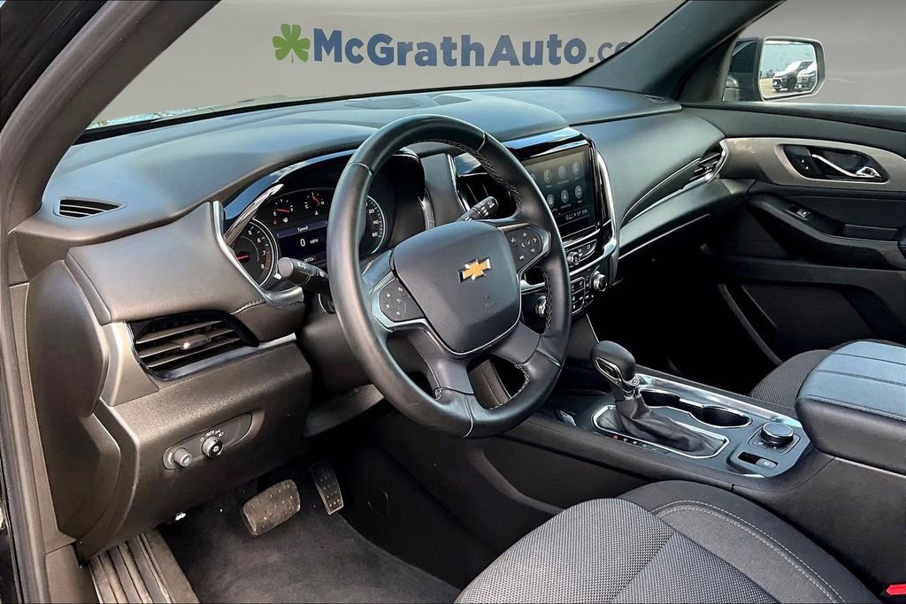 Used 2023 Chevrolet Traverse LT AWD/4WD image 16