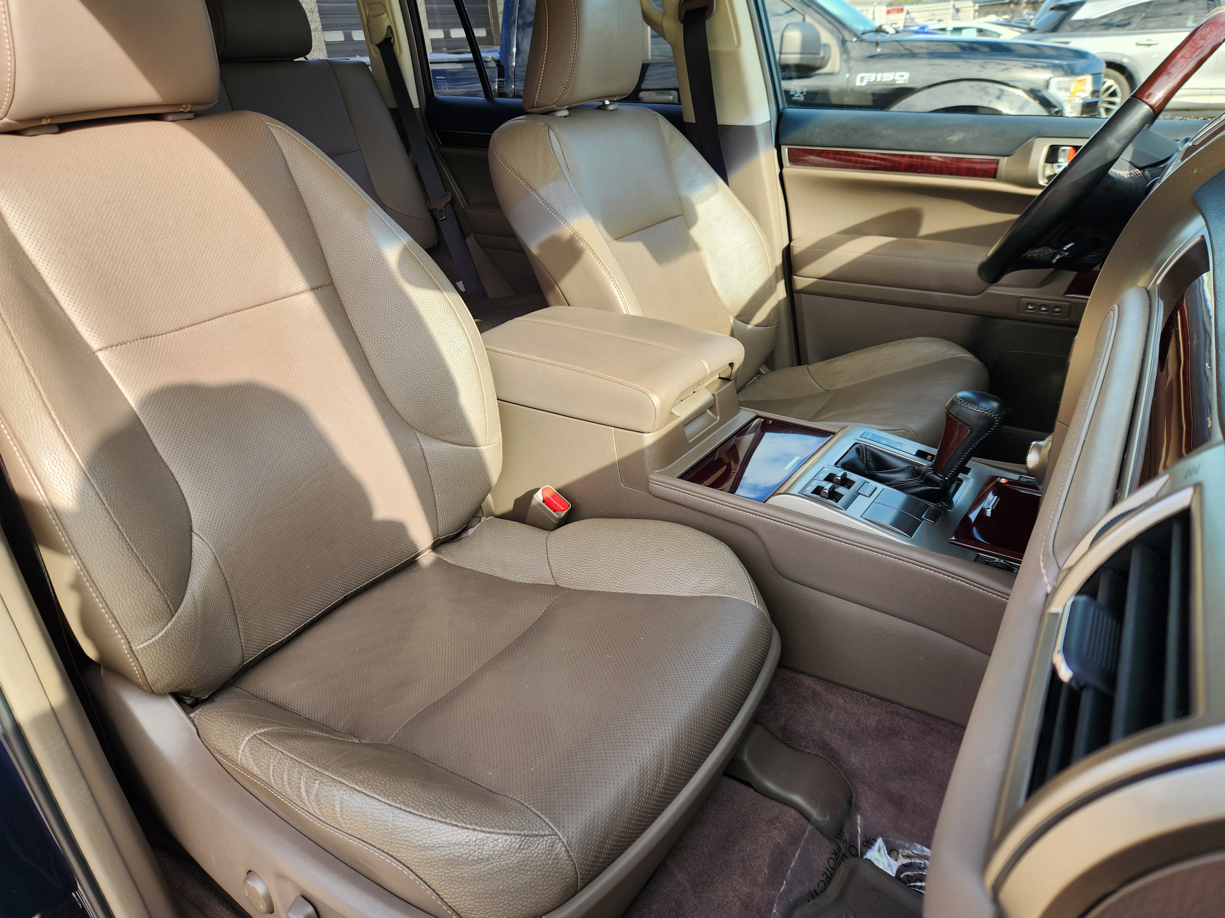 Used 2019 Lexus GX 460 image 15