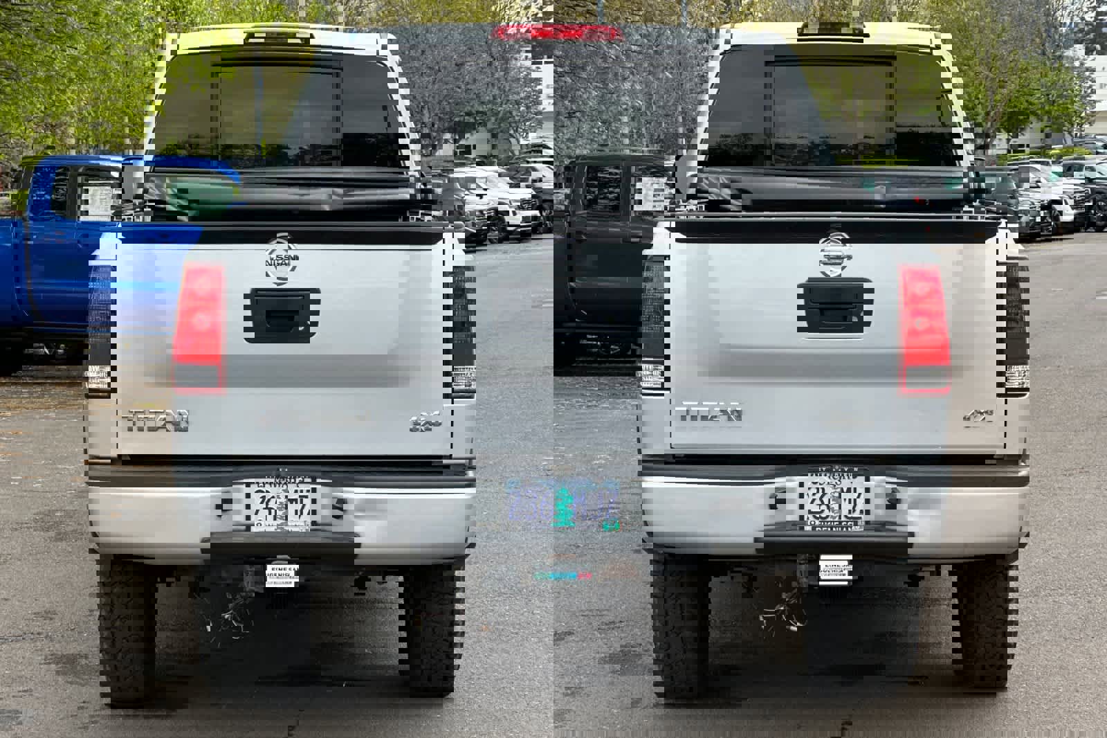 Used 2014 Nissan Titan S AWD/4WD image 7