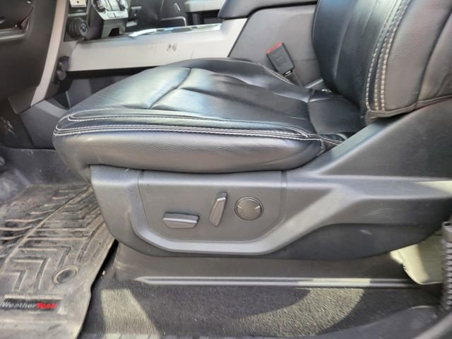 Used 2020 Ford F250 Lariat w/ Chrome Package image 17