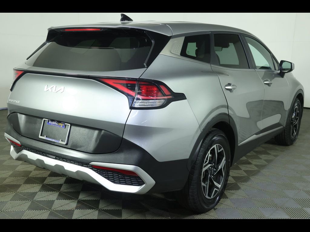 Used 2024 Kia Sportage LX image 22
