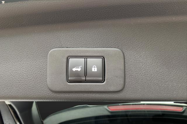 Used 2025 Nissan Murano Platinum w/ Cargo Package AWD/4WD image 27