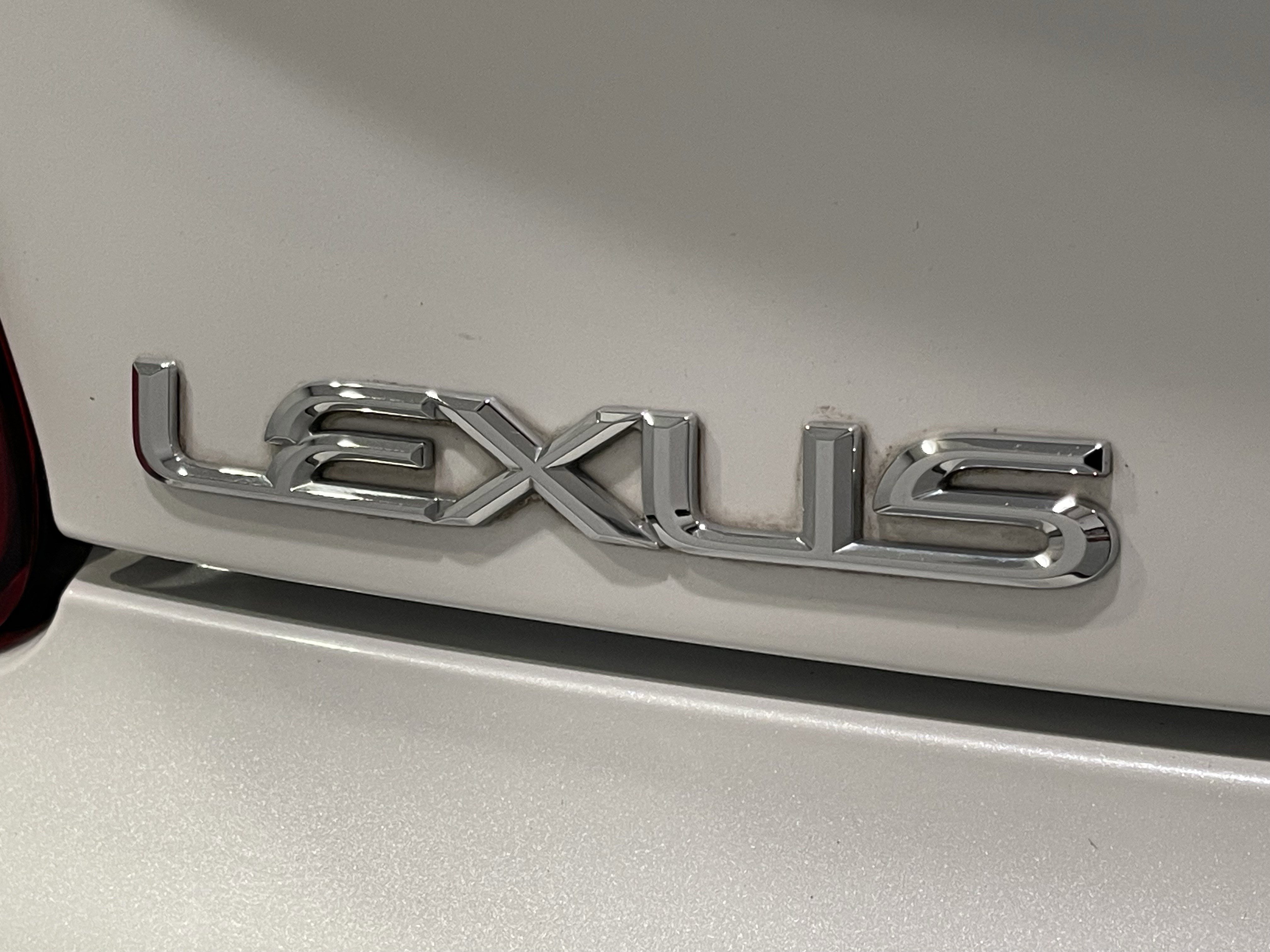 Used 2008 Lexus SC 430 Convertible RWD image 23
