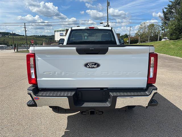 New 2027 Ford F250 XL w/ XL Chrome Package AWD/4WD image 3