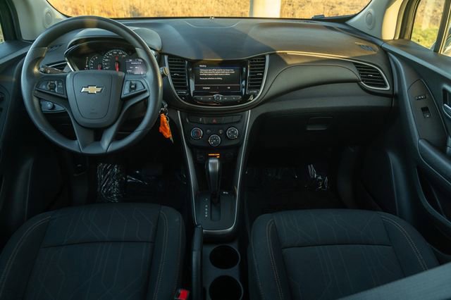Used 2020 Chevrolet Trax LT image 14