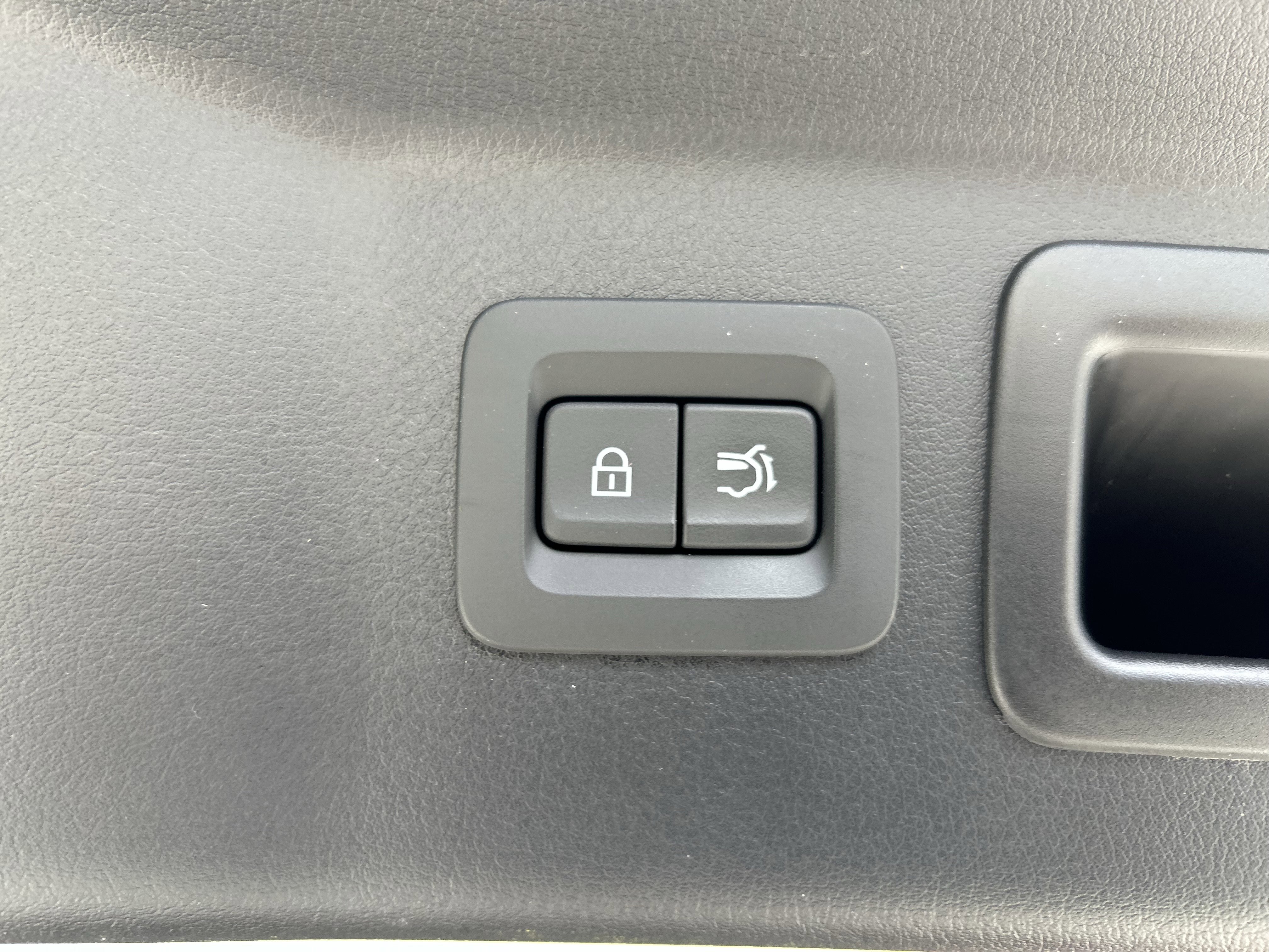 Certified 2024 MAZDA CX-90 Plug-In Hybrid w/ Premium Plus image 30