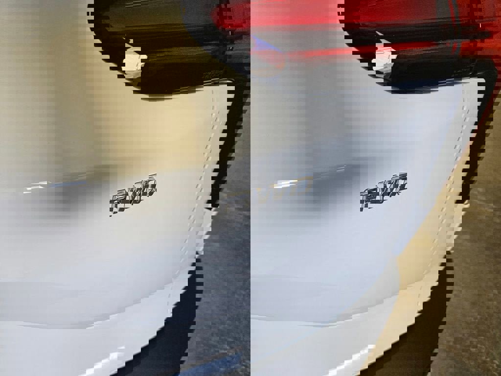 New 2025 Chevrolet Blazer EV LT image 14