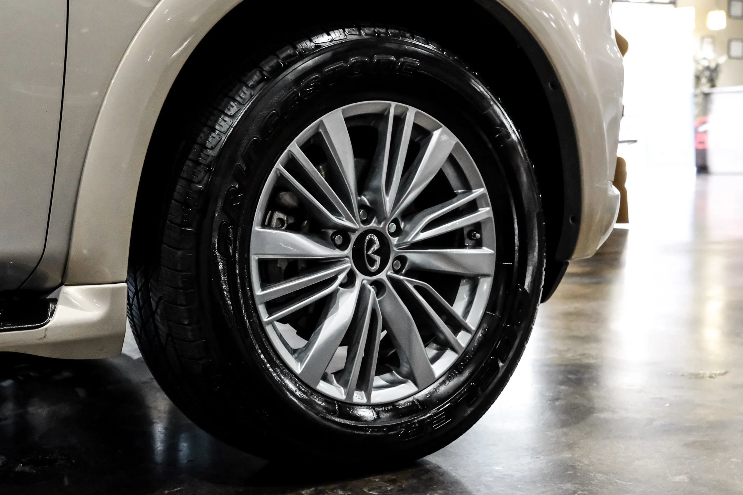 Used 2019 INFINITI QX80 Luxe RWD image 57