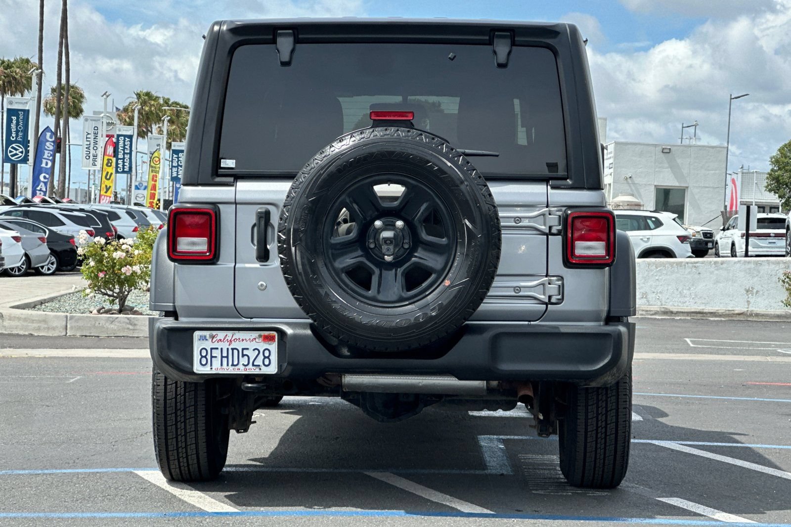 Used 2018 Jeep Wrangler Unlimited Sport AWD/4WD image 5