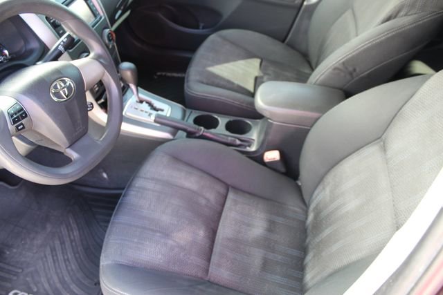 Used 2013 Toyota Corolla S image 8