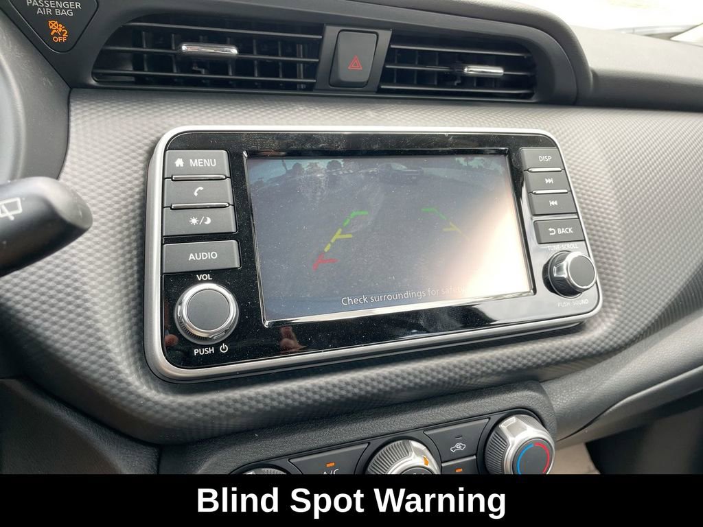 Used 2025 Nissan Kicks Play S image 29