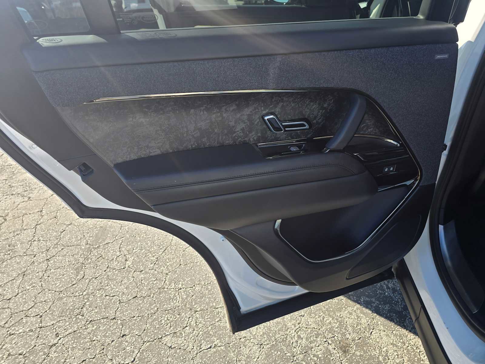 Used 2023 Land Rover Range Rover Sport SE Dynamic image 19